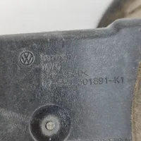 Volkswagen Golf VII Polttoainesäiliön korkin suoja 5G9809857