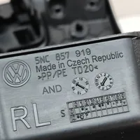 Volkswagen Tiguan Revestimiento de los botones de la parte inferior del panel 5NC858365
