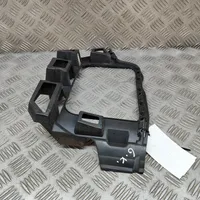 Volkswagen Touareg II Staffa angolare del supporto di montaggio del paraurti 7P6807393E