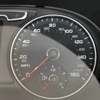 Audi Q3 8U Compteur de vitesse tableau de bord 8U0920980E