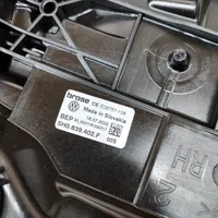 Volkswagen Golf VIII Elektryczny podnośnik szyby drzwi tylnych 5H0839402F