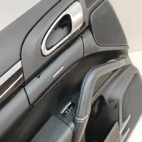 Porsche Cayenne (92A) Boczki / Poszycie drzwi tylnych 7P5867211