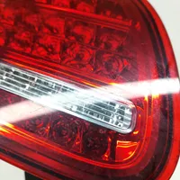 Porsche Cayenne (92A) Lampy tylnej klapy bagażnika 7P5945093M