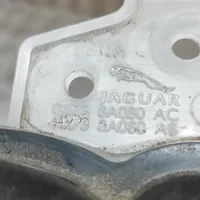 Jaguar F-Pace Jäähdytysnesteen paisuntasäiliö GX738A080AC