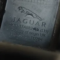 Jaguar F-Pace Puskurin kannattimen kulmakannake HK8317A882AD