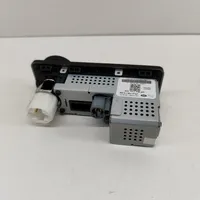 Jaguar F-Pace Connettore plug in USB JPLA19E110BB