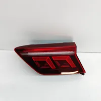 Volkswagen Tiguan Tailgate rear/tail lights 5NA945308J