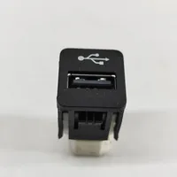 BMW X3 G01 USB-Anschluss 9229294