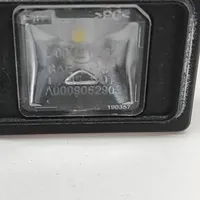 Mercedes-Benz GL X166 Lampa oświetlenia tylnej tablicy rejestracyjnej A0009062903