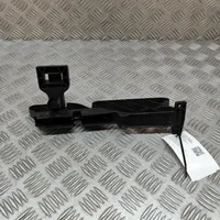 Volkswagen Golf VIII Support de montage de pare-chocs avant 5H0805706