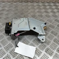 Nissan Pathfinder R51 Blocco/chiusura/serratura del portellone posteriore/bagagliaio 903304X00A