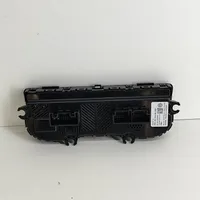 Volkswagen Tiguan Przełącznik / Włącznik nawiewu dmuchawy 5NA907044AH