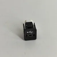 BMW X3 G01 Connecteur/prise USB 9229294