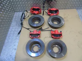 Mercedes-Benz G W463 Brake discs and calipers set 