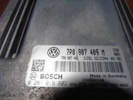 Volkswagen Touareg II Interrupteur de poignée d'ouverture de coffre arrière 