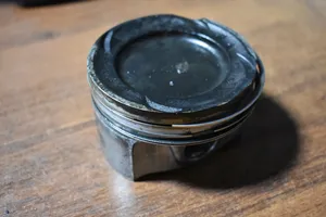 Mercedes-Benz E W213 Piston 