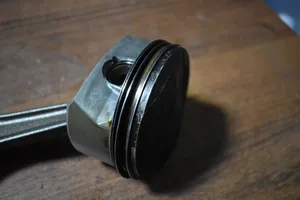 Porsche Panamera (971) Piston 