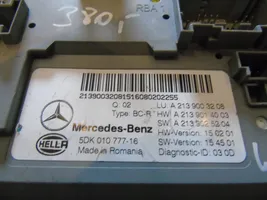 Mercedes-Benz E W213 Tavaratilan kannen avaamisen ohjausyksikkö 