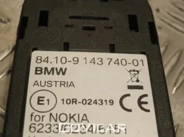 BMW M5 Kita salono detalė 