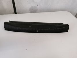 BMW 5 G30 G31 Rivestimento di protezione sottoporta del bagagliaio/baule 7373574