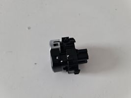 BMW 5 G30 G31 Interruttore a pulsante start e stop motore 6835087