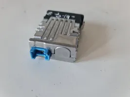 BMW X3 G01 Connecteur/prise USB 8711938