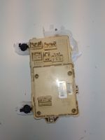 Toyota RAV 4 (XA30) Module de fusibles 892210F010