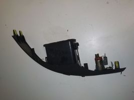 Toyota Corolla Verso E121 Griglia di ventilazione centrale cruscotto 5568064010