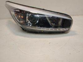 KIA Ceed Lampa przednia 3Z92101700