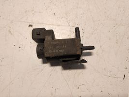 Volvo V70 Electrovanne Soupape de Sûreté / Dépression 72224010