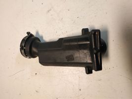 Volvo V70 Turboahtimen ilmanoton letku 30740895