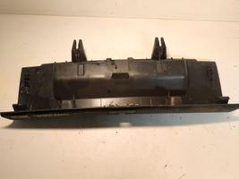 Audi A3 S3 8P Rivestimento di protezione sottoporta del bagagliaio/baule 8P0863471