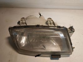 Saab 9-3 Ver1 Lampa przednia 