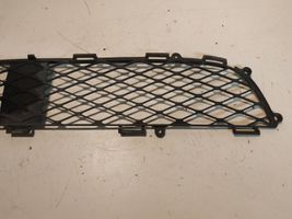 Toyota Yaris Grille inférieure de pare-chocs avant 531120D020