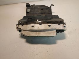 Toyota Yaris Tachimetro (quadro strumenti) 9880