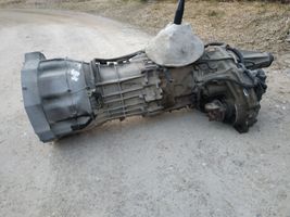 Nissan Navara D40 Mechaninė 6 pavarų dėžė XIK