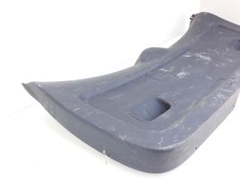 Toyota Corolla Verso AR10 Rivestimento portellone 677660F010