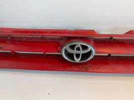 Toyota Corolla E100 Grille calandre supérieure de pare-chocs avant 531011A030