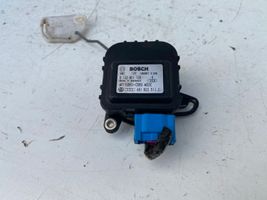 Audi A6 Allroad C5 Motor/activador trampilla de calefacción 0132801129