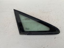 Opel Zafira A Fenêtre latérale avant / vitre triangulaire (4 portes) 