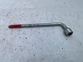 Volvo S80 Wheel nut wrench 