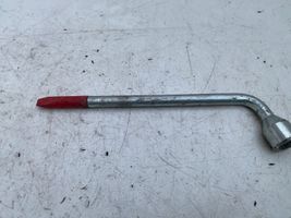 Volvo S80 Wheel nut wrench 