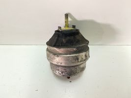 Volkswagen PASSAT B5.5 Dzinēja spilvens 8D0199379AE