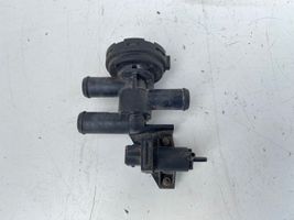 Saab 9-5 Zawór sterujący płynu chłodzącego 90457649