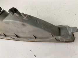 Toyota Camry Indicatore di direzione anteriore 121528B