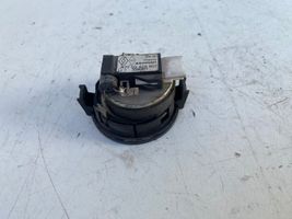 Renault Scenic I Etuoven diskanttikaiutin 7700425807