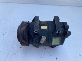 Volvo V70 Ilmastointilaitteen kompressorin pumppu (A/C) 30761388