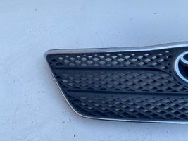 Toyota Corolla E120 E130 Grille calandre supérieure de pare-chocs avant 5311402010