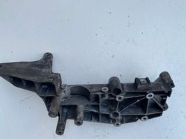 Volvo XC70 Support de générateur / alternateur 9497106