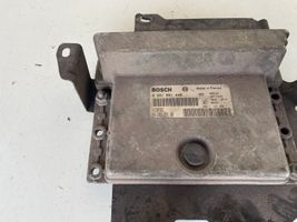 Peugeot 806 Calculateur moteur ECU 0281001442